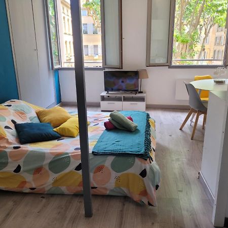Ferienwohnung Charmant Studio Avec Mezzanine Aix-en-Provence Exterior foto